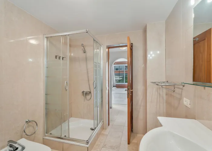 La Caleta Seaside With Pool Вилла *