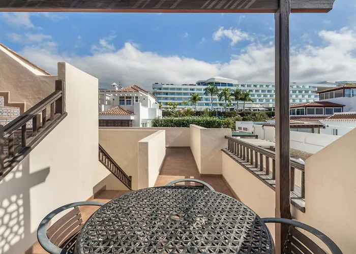 La Caleta Seaside With Pool فيلة أذيخي