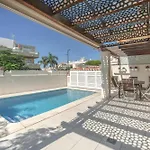 La Caleta Seaside With Pool *