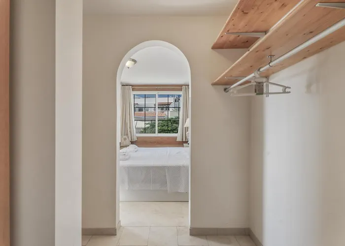 빌라 La Caleta Seaside With Pool