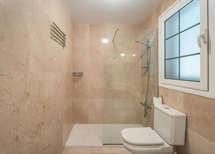 La Caleta Seaside With Pool 빌라